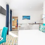 Yourhome - Allegria 아파트